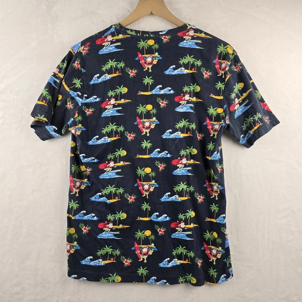 Denim & Flower Shirt Mens Short Sleeve Crew Neck Santa Surf Holiday Cruise MED - Picture 2 of 5